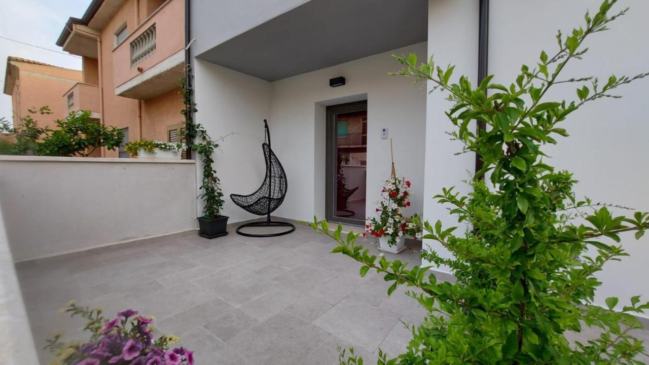 Hotel 16Miglia à La Caletta Extérieur photo