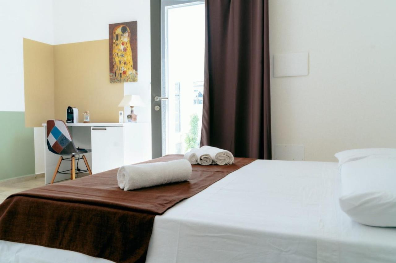 Hotel 16Miglia à La Caletta Extérieur photo